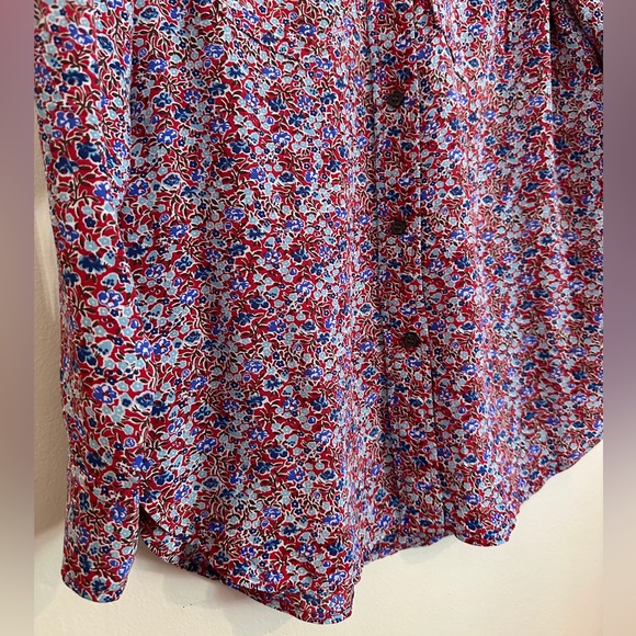 JCrew Classic-fit silk shirt in floral. Size 0. - Picture 11 of 16